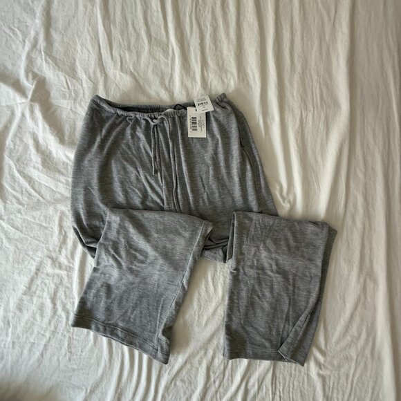 LESET Lauren Crop Drawstring Lounge Pants – Grey Mélange (XS) - Picture 2 of 5